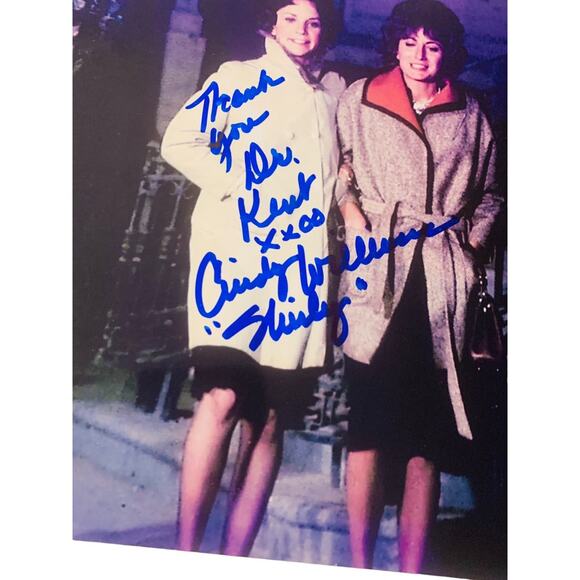 Signed Laverne & Shirley Penny Marshall Cindy Williams Promo Photo 8x10 - Picture 3 of 5